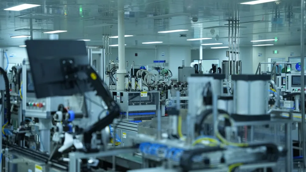 Xinle Factory Cleanroom Showcase